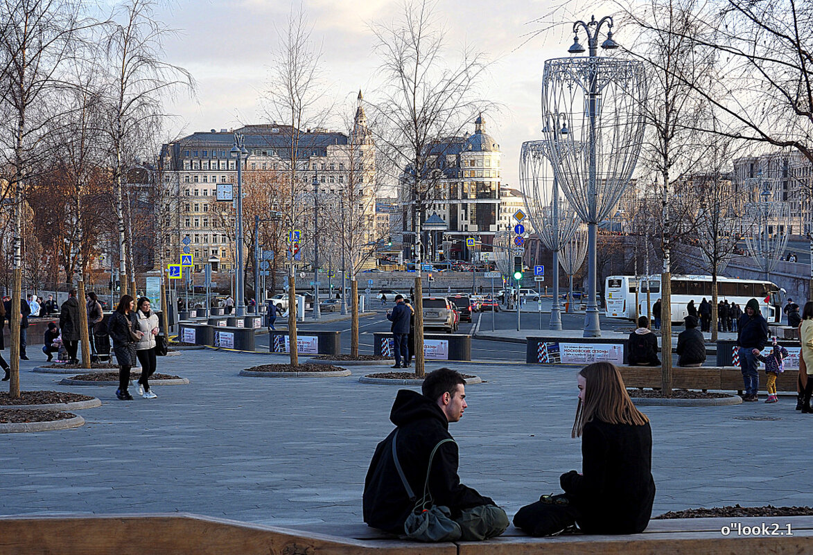 двое в городе - Олег Лукьянов