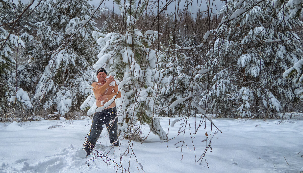 Апрель месяц теплый,весенний - Сергей Цветков Апрель месяц теплый,весенний - Сергей Цветков