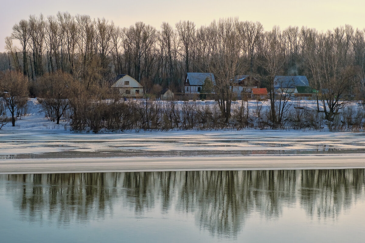 "Набирается силы весенней река..." - Сергей Шатохин "Набирается силы весенней река..." - Сергей Шатохин