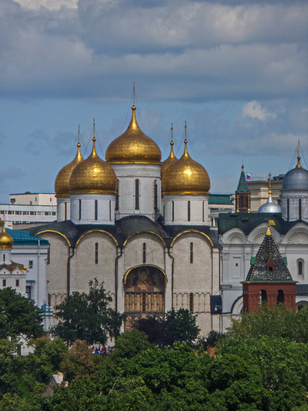 "А из нашего окна..." - Наталья Rosenwasser "А из нашего окна..." - Наталья Rosenwasser