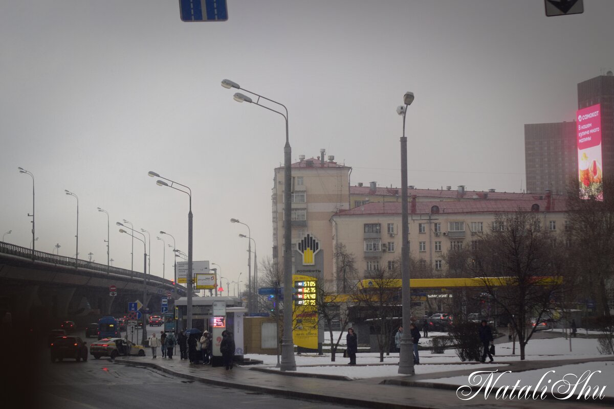 Городской пейзаж в сыром апреле. - Наталья Вязигина