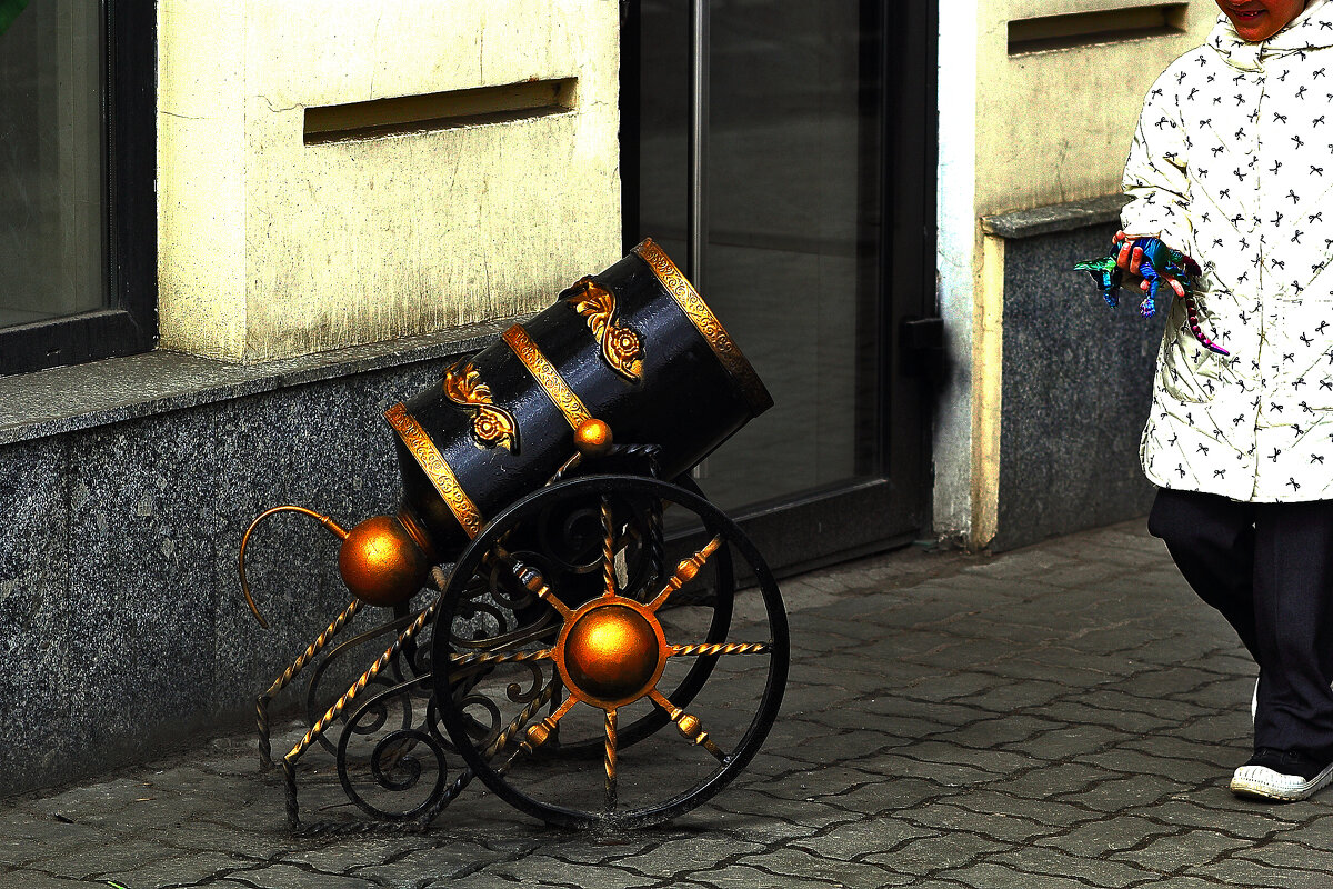 Урна для мусора - Юрий Гайворонскiий Урна для мусора - Юрий Гайворонскiий