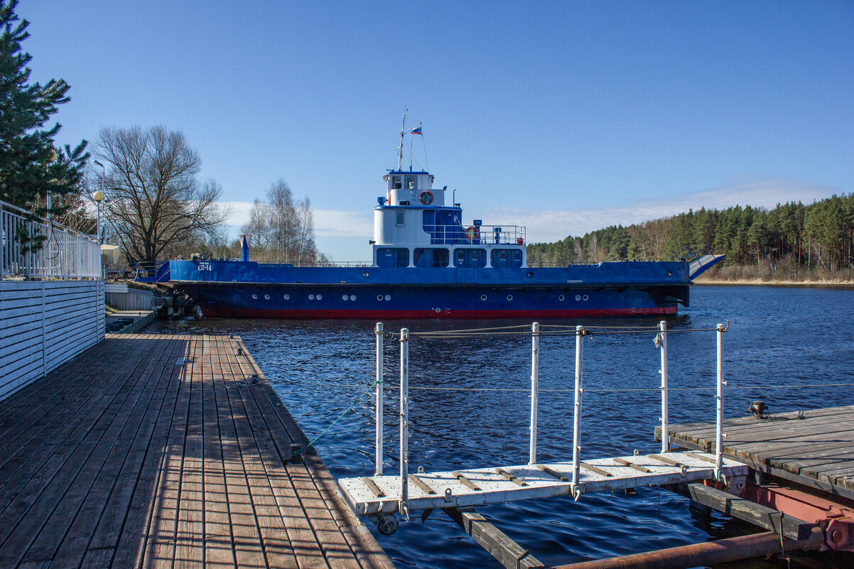 В ожидании пассажиров. - Михаил "Skipper" В ожидании пассажиров. - Михаил "Skipper"