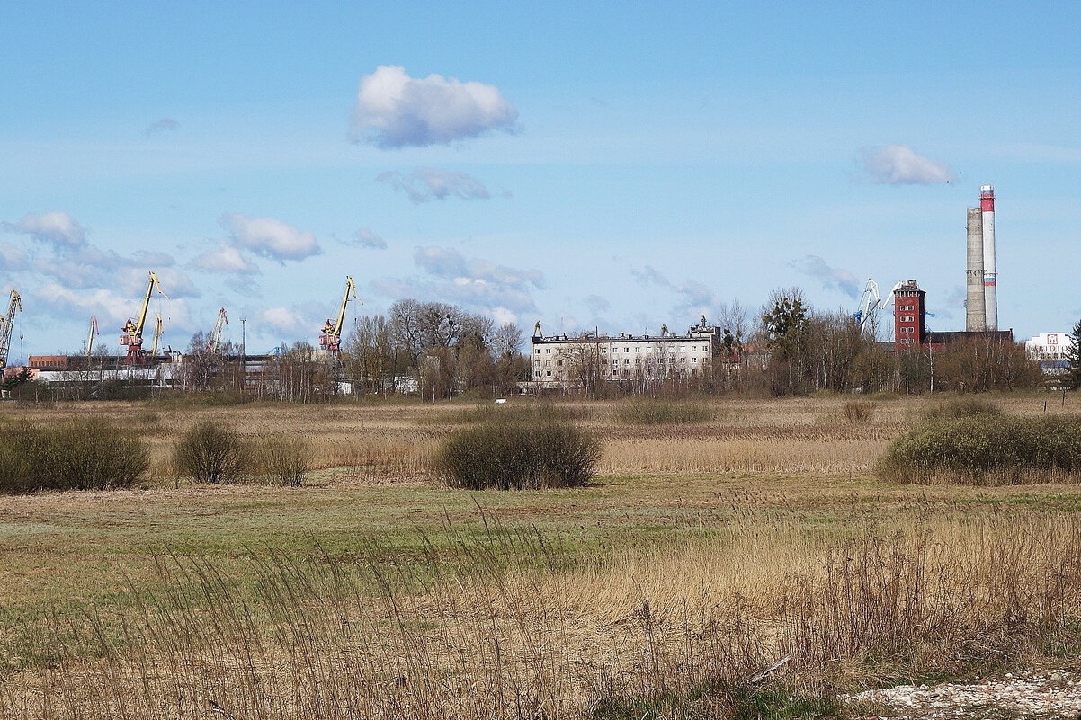 Городские окраины - Рита Симонова Городские окраины - Рита Симонова