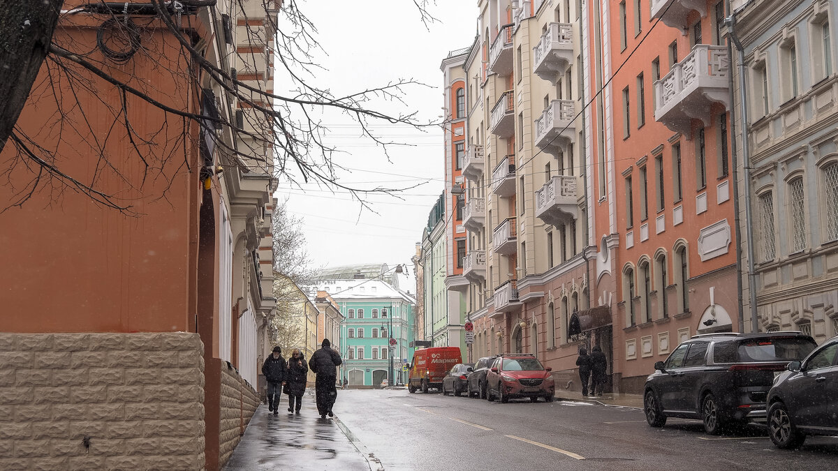 Уголок Москвы - юрий поляков