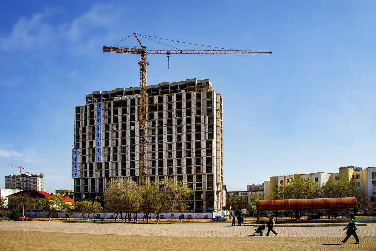 Актау строится - Анатолий Чикчирный Актау строится - Анатолий Чикчирный