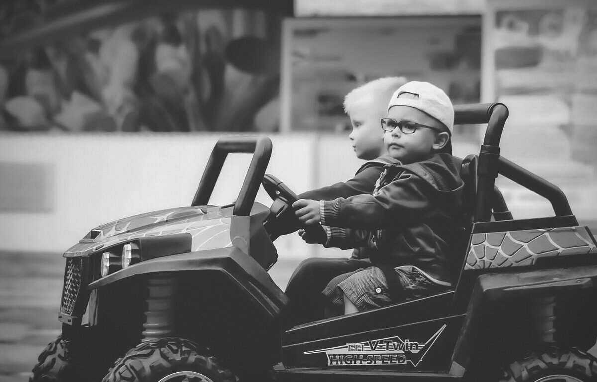 Друзья (чб) - Сергей Царёв Друзья (чб) - Сергей Царёв