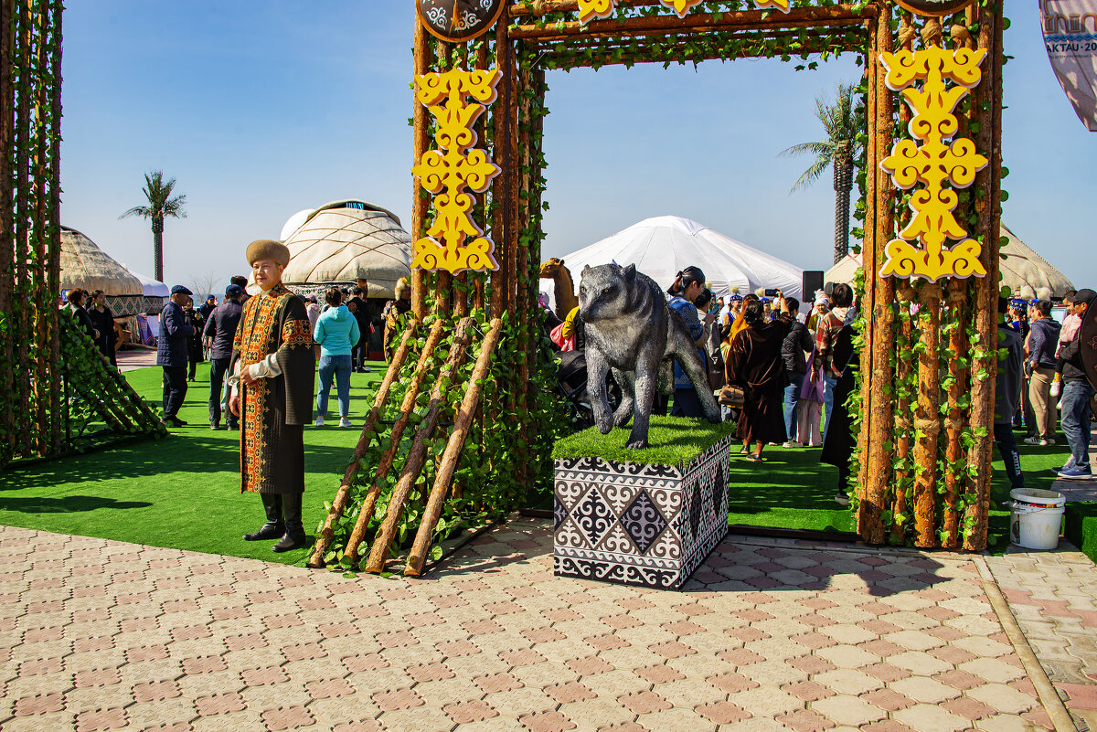 Праздник тюркских народов - Анатолий Чикчирный Праздник тюркских народов - Анатолий Чикчирный