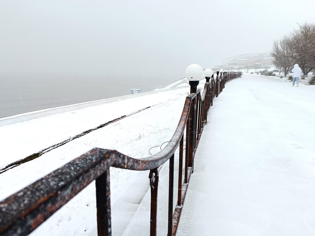 Набережная - Павел Накоряков