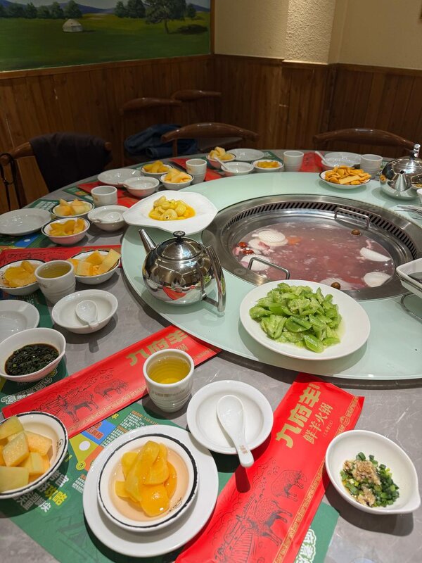 Весна в Китае. Стол накрыт - Ирэн 