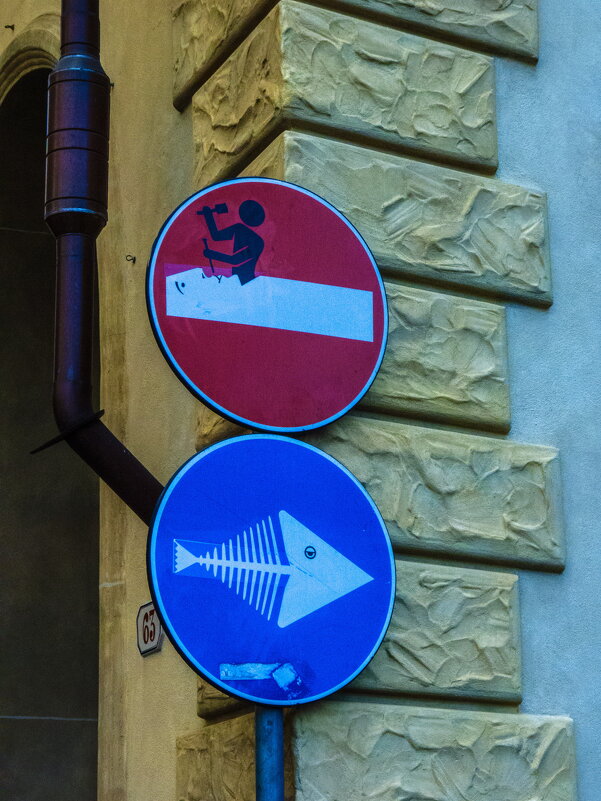 Креативные дорожные знаки Флоренции - Наталья Rosenwasser Креативные дорожные знаки Флоренции - Наталья Rosenwasser