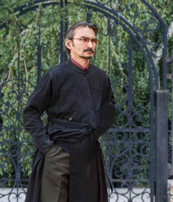 В чёрном - SanSan 