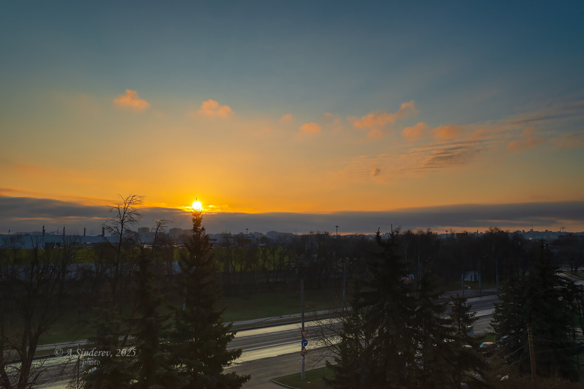 Рассвет - Александр Синдерёв Рассвет - Александр Синдерёв