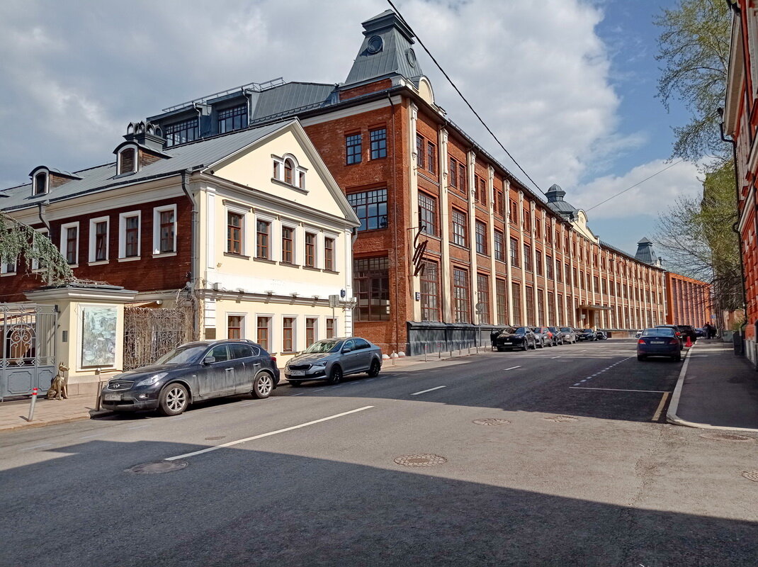 Фабрика Станиславского. - Александр Чеботарь Фабрика Станиславского. - Александр Чеботарь