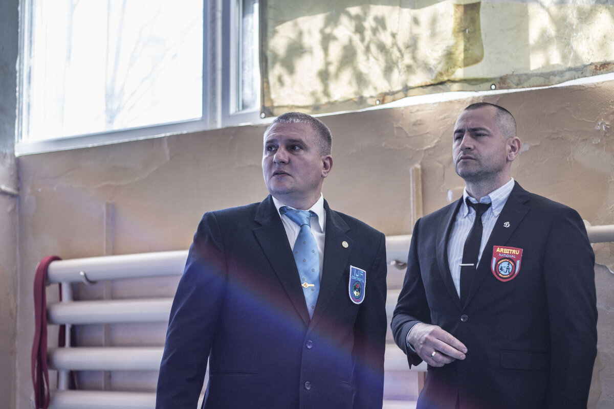 Серьёзные пацаны & солнца блик - Коля Лукашов