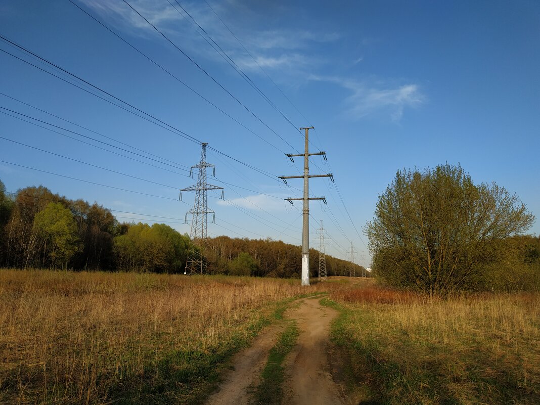 Светлый понедельник - Андрей Лукьянов Светлый понедельник - Андрей Лукьянов