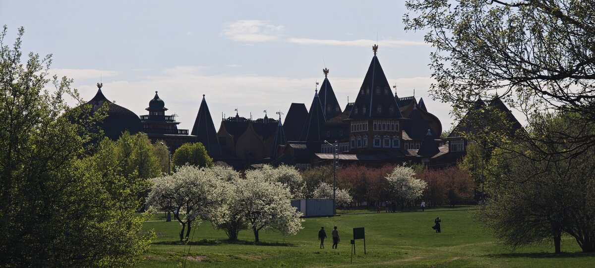 Дворец царя Алексея Михайловича в Коломенском - <<< Наташа >>> Дворец царя Алексея Михайловича в Коломенском - <<< Наташа >>>