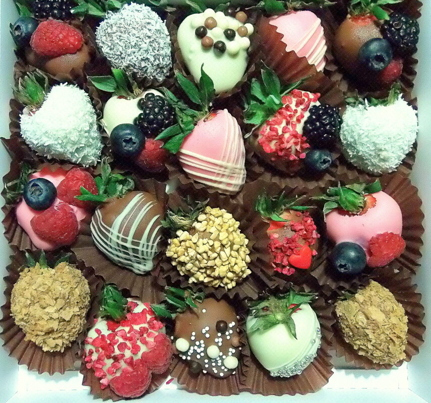 Вкусные конфеты из свежей клубники - Елена Вкусные конфеты из свежей клубники - Елена