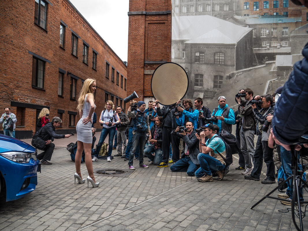 Художники и модель - Наталья Rosenwasser