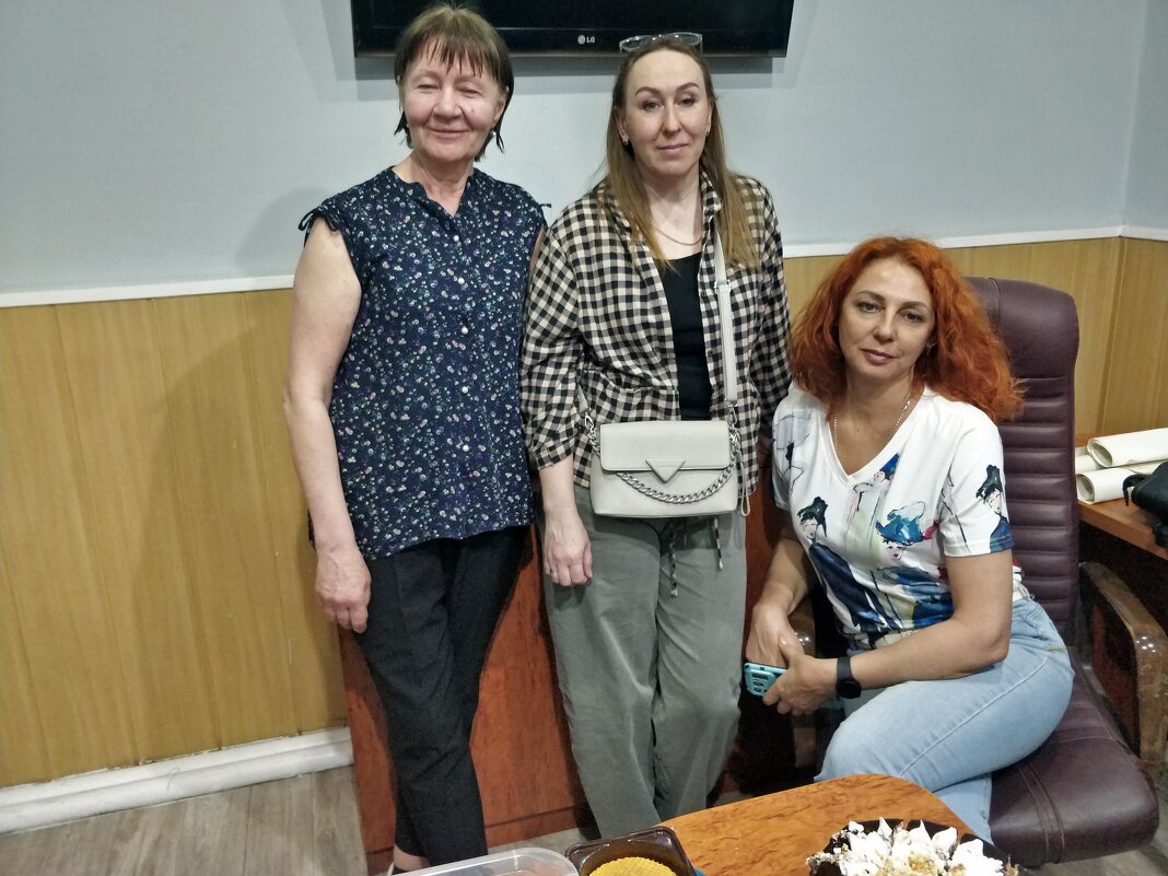 Девчата - Андрей Хлопонин Девчата - Андрей Хлопонин