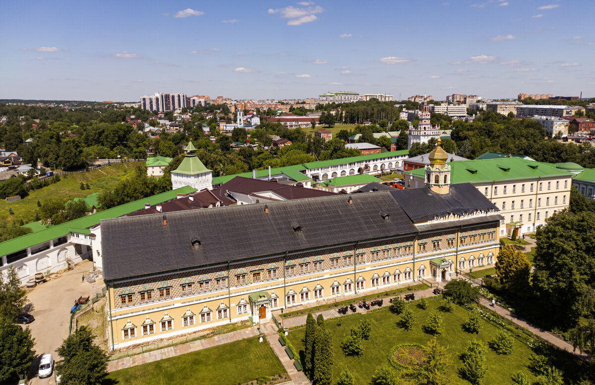Царские чертоги - Геннадий Фадеев Царские чертоги - Геннадий Фадеев