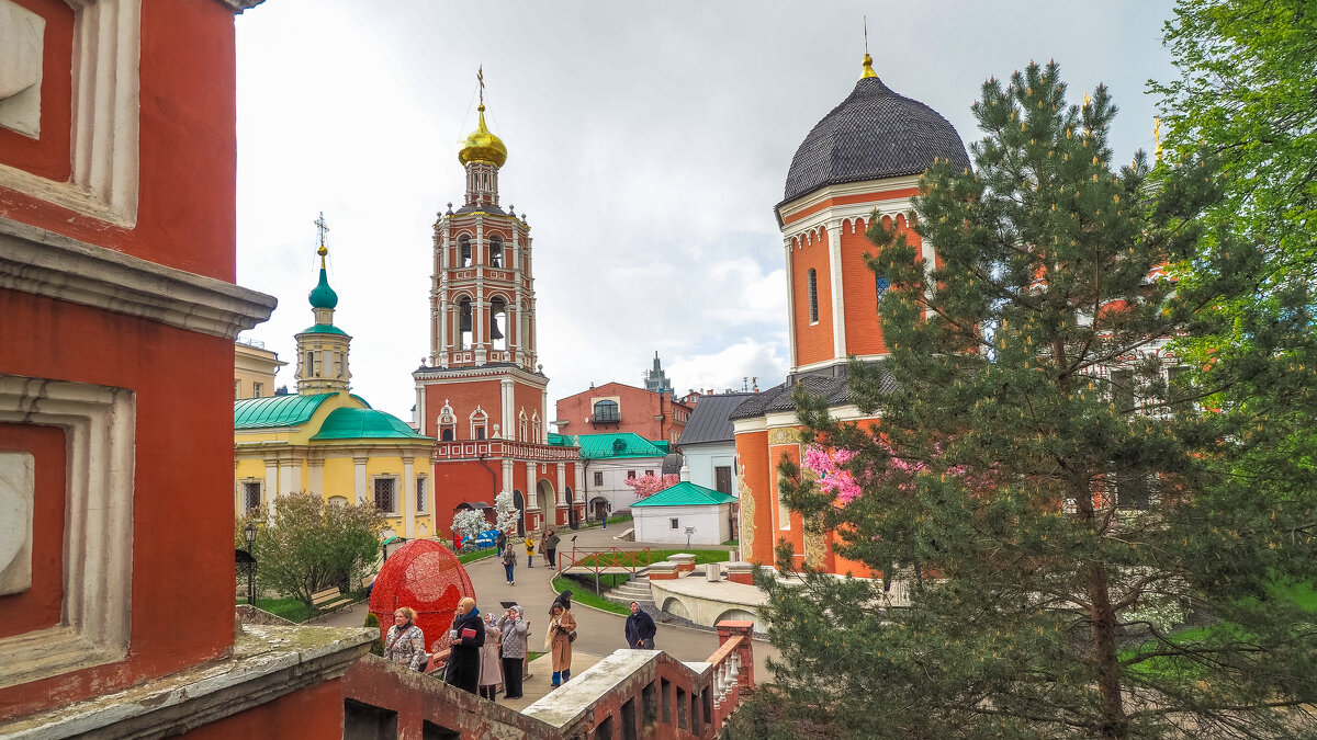 Высоко Петровский - юрий поляков