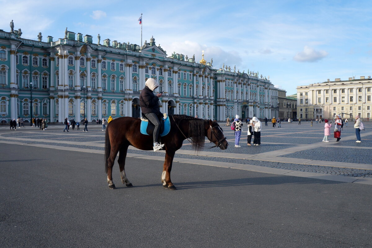 на Дворцовой площади - zavitok *