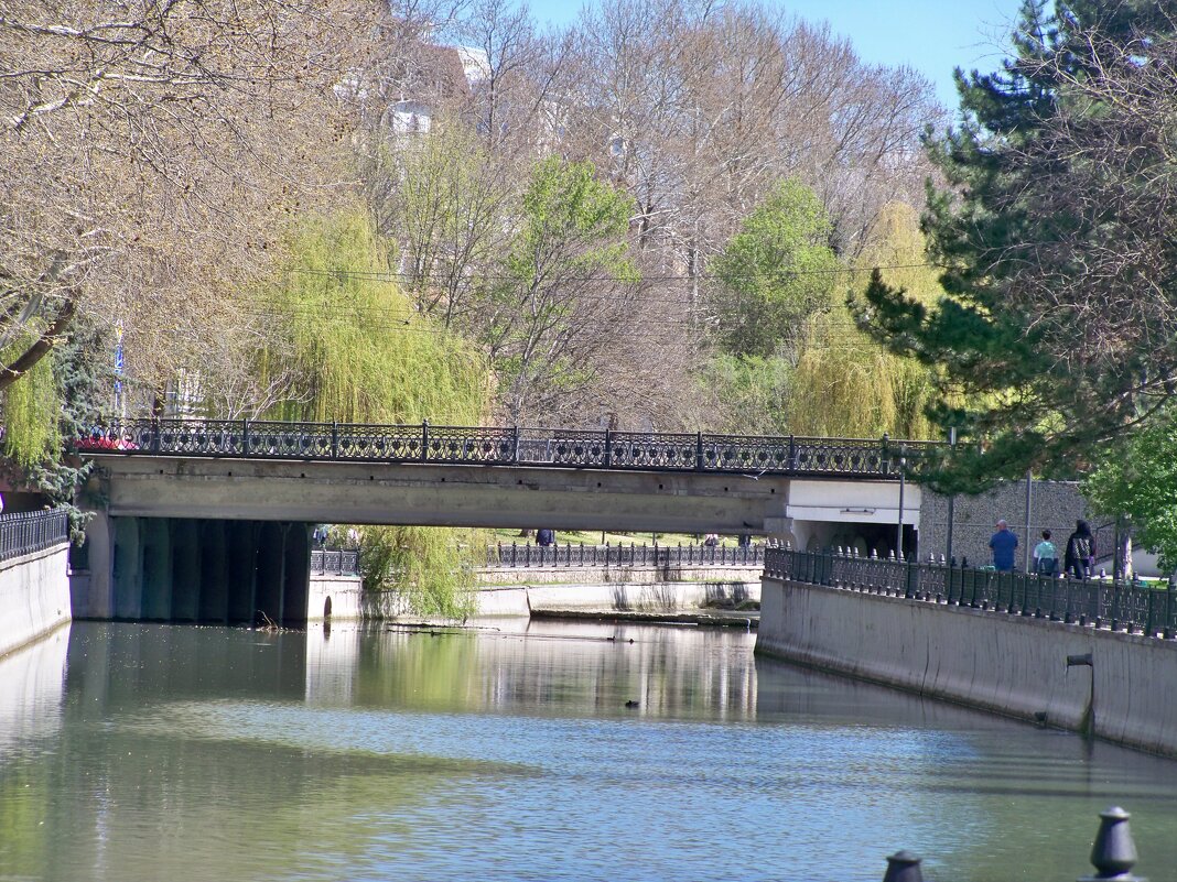 Мосты Салгира - Валентин Семчишин Мосты Салгира - Валентин Семчишин
