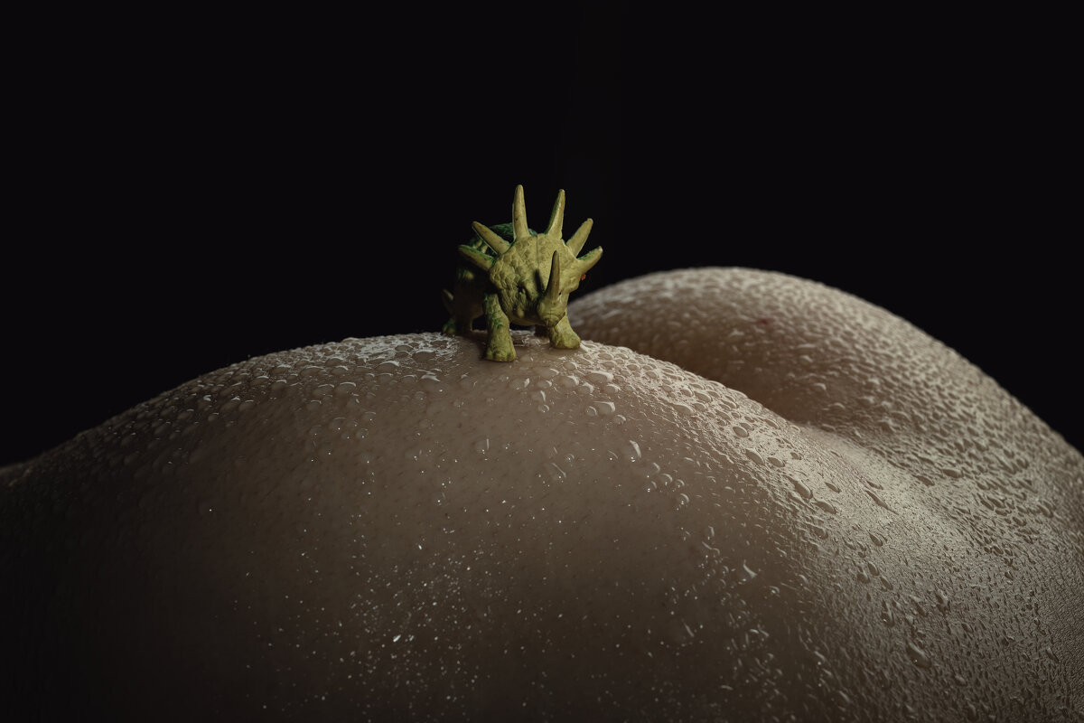 *** - Alexandr Khizhniak