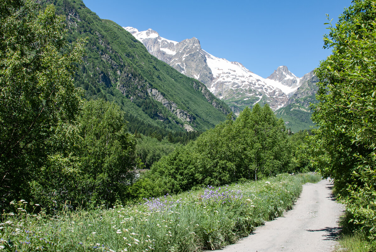 Домбай - Геннадий Фадеев Домбай - Геннадий Фадеев