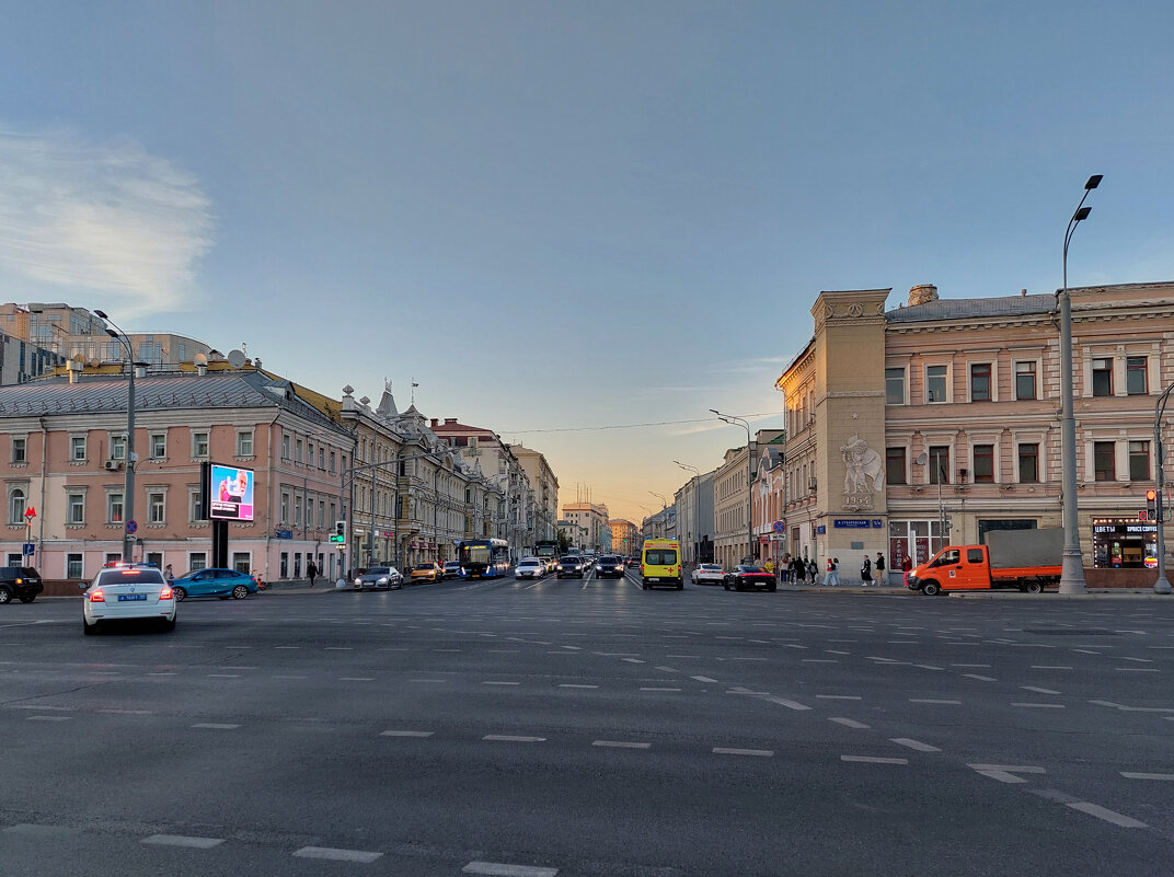 Перекресток Сретенки и проспекта Мира (бывшей 1-ой Мещанской) - ИРЭН@ .