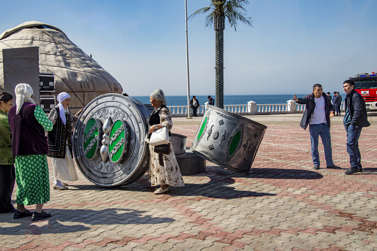 Арт объект - Анатолий Чикчирный