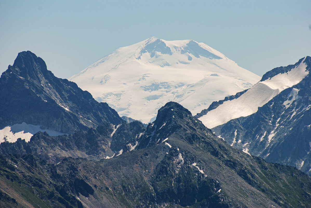 Глазастый Эльбрус - Геннадий Фадеев Глазастый Эльбрус - Геннадий Фадеев
