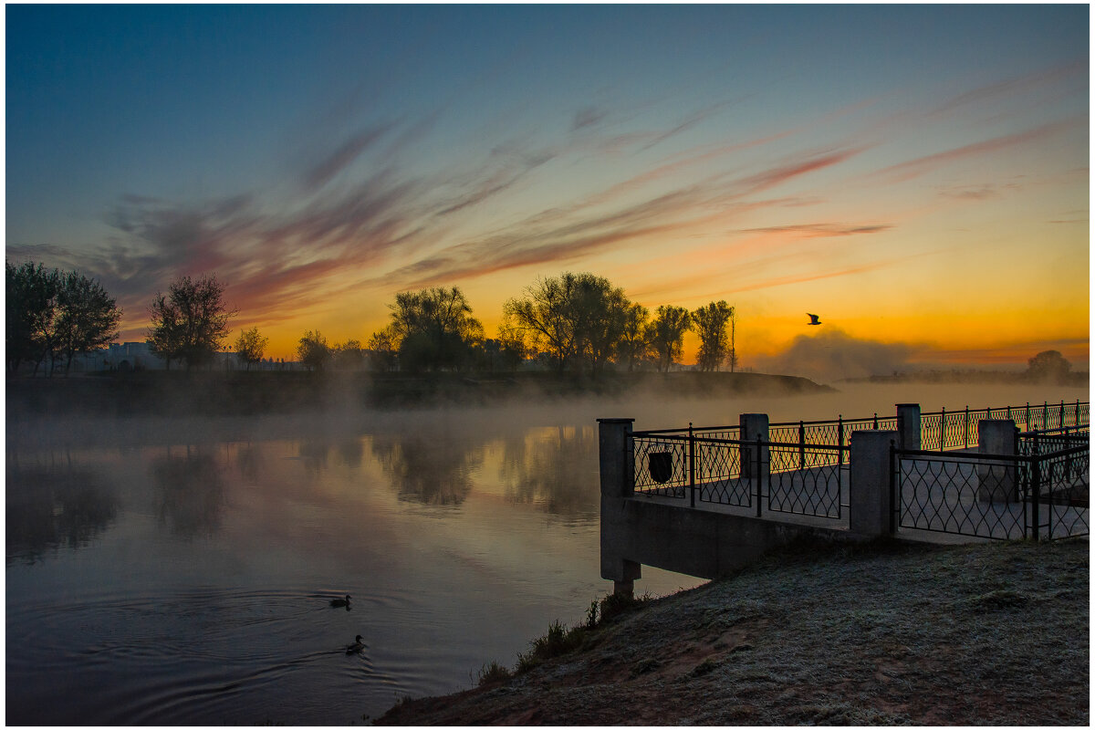 Последний апрельский рассвет.... - Sergey (Apg)