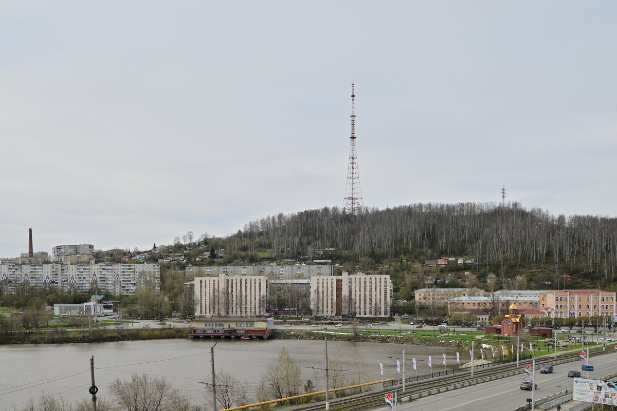 *** - Владислав Левашов