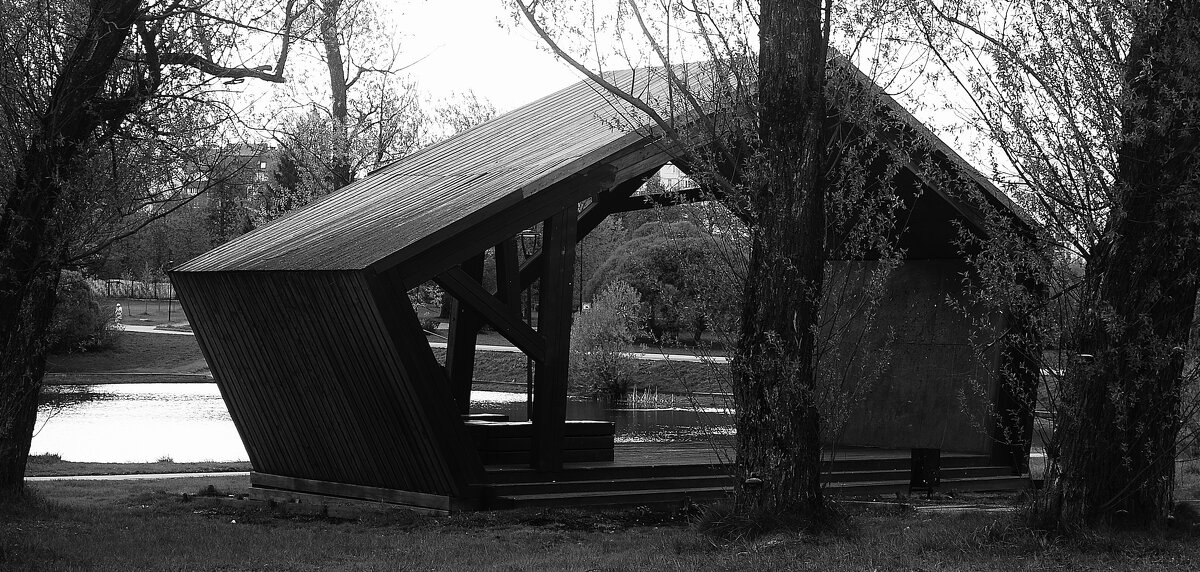 С видом на пруд. - Василий Палий С видом на пруд. - Василий Палий