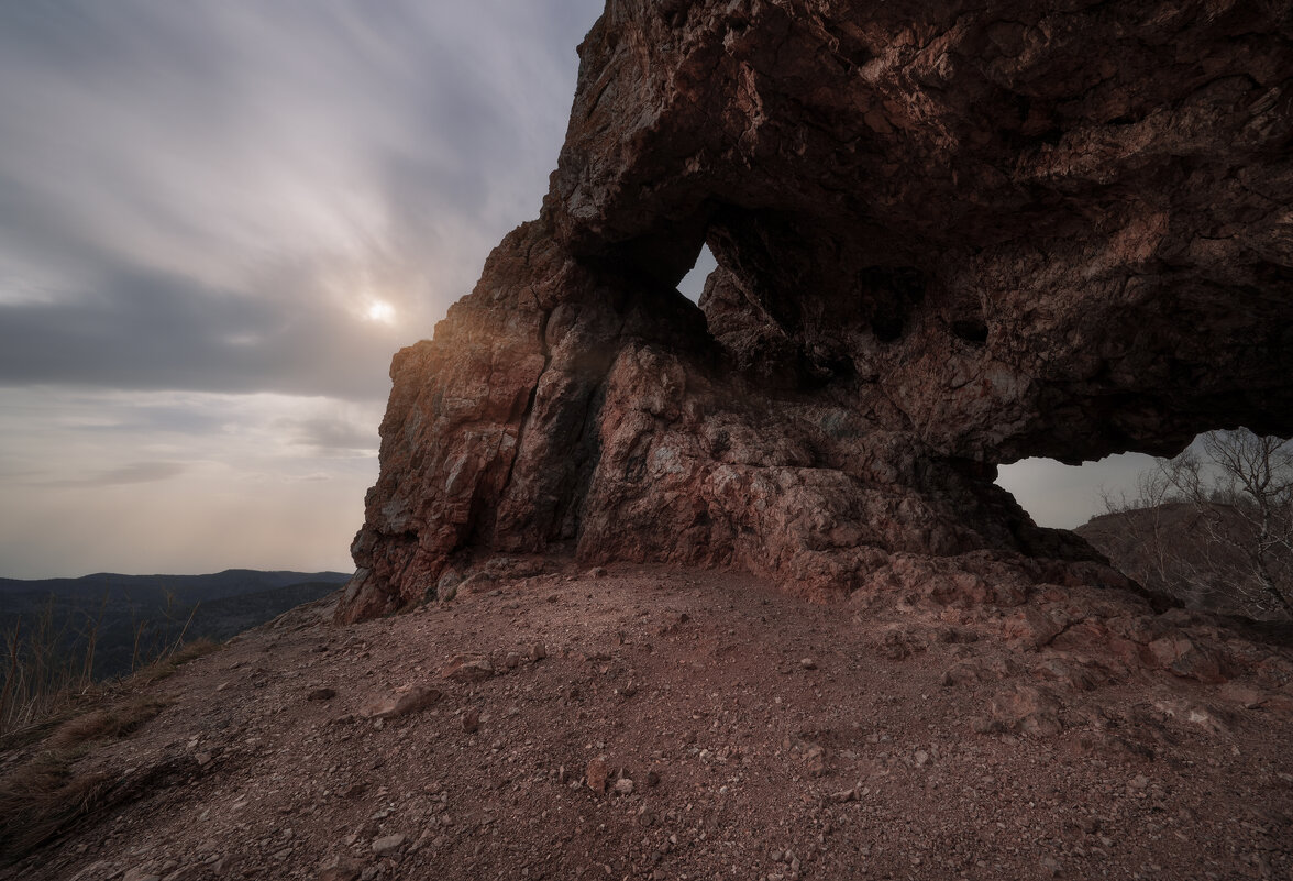 * - Александр Иванов