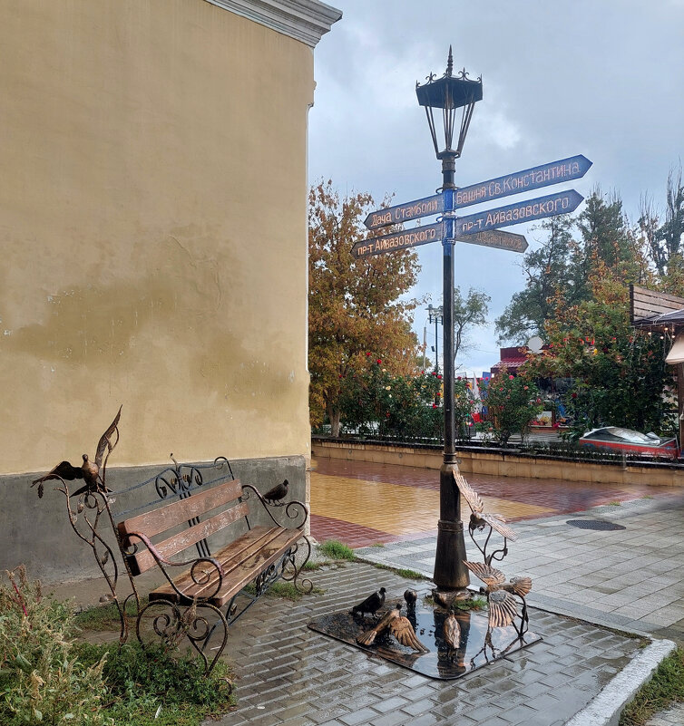 на улочках Феодосии - ИРЭН@ . на улочках Феодосии - ИРЭН@ .