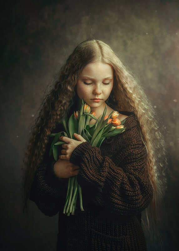 Портрет с тюльпанами - Дина Агеева Портрет с тюльпанами - Дина Агеева