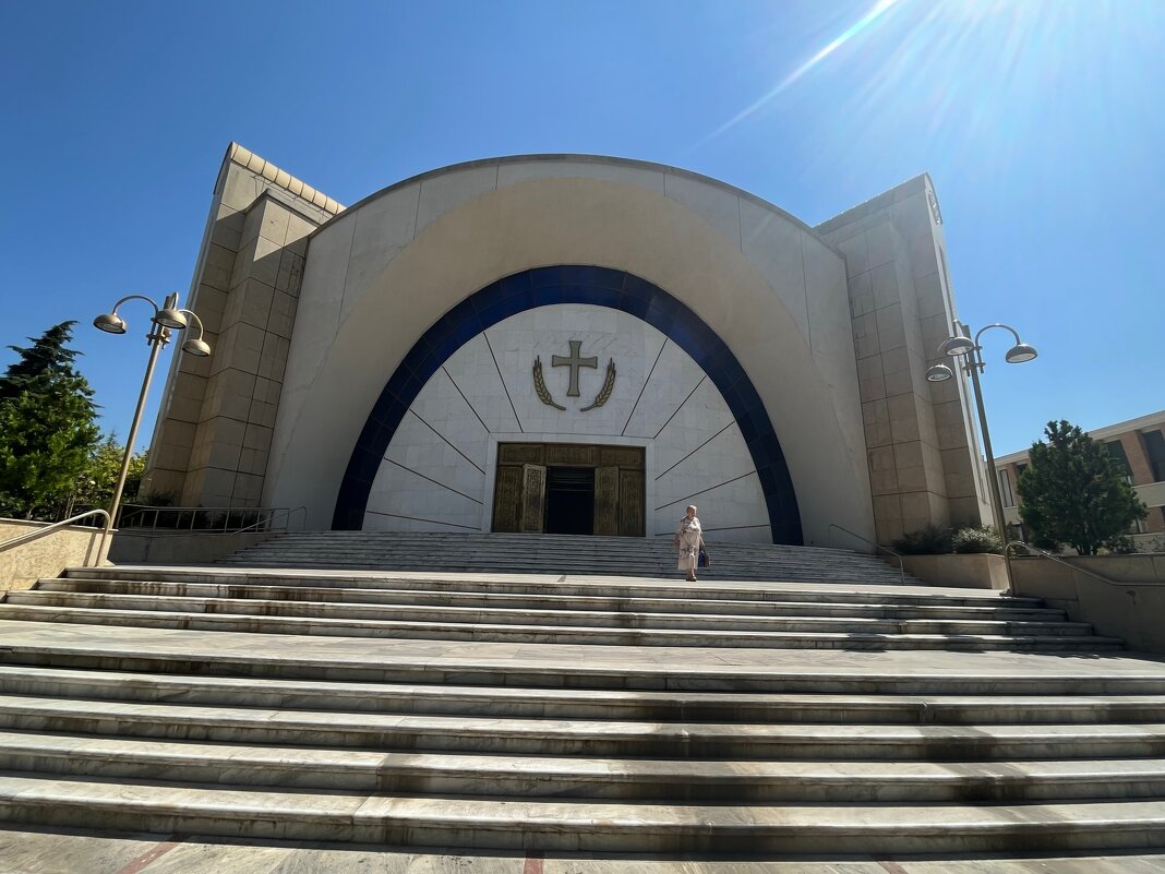 Кафедральный собор Воскресения Христова в Албании - Малик Рамазанов