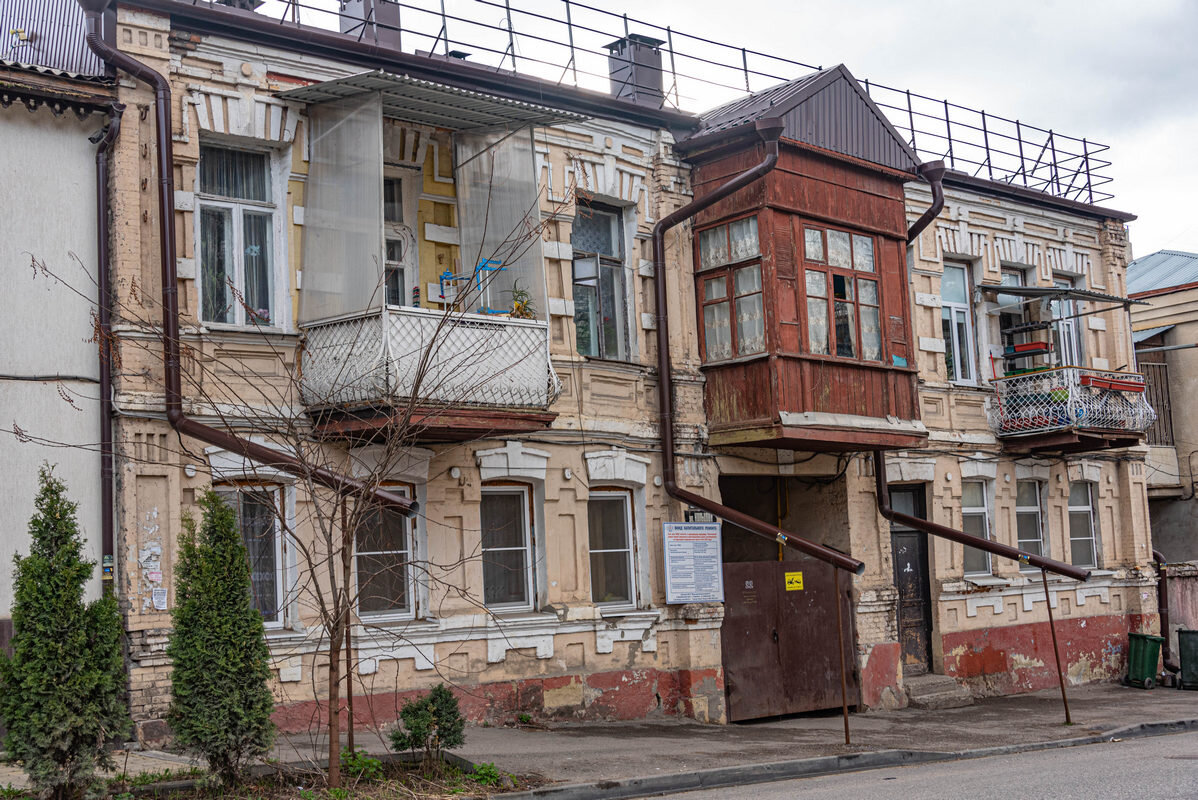 *** - Дмитрий Лупандин