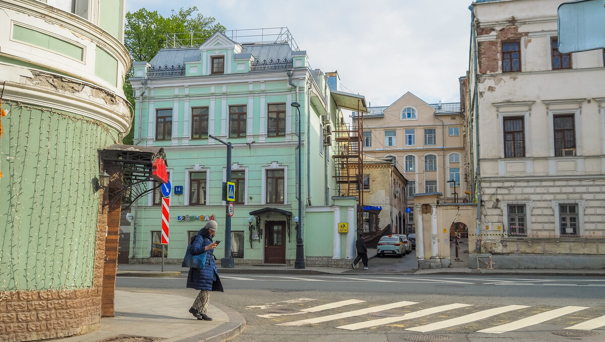 Уголок Москвы - юрий поляков