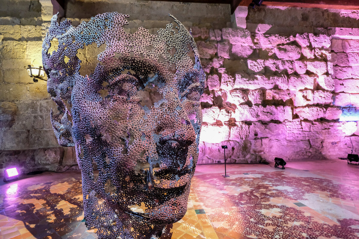 Голова из стальных гаек - Георгий А Голова из стальных гаек - Георгий А