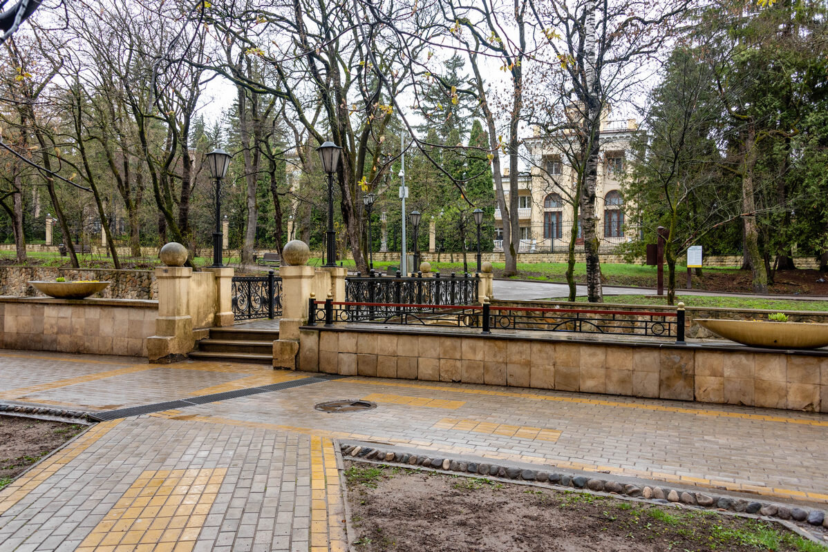 *** - Дмитрий Лупандин