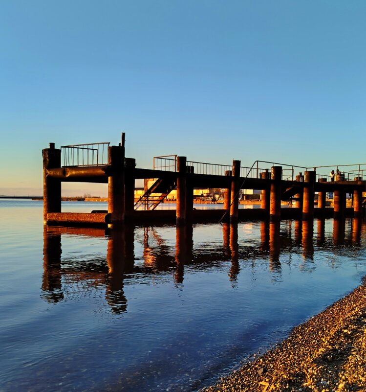 Старый причал - светлана льдокова