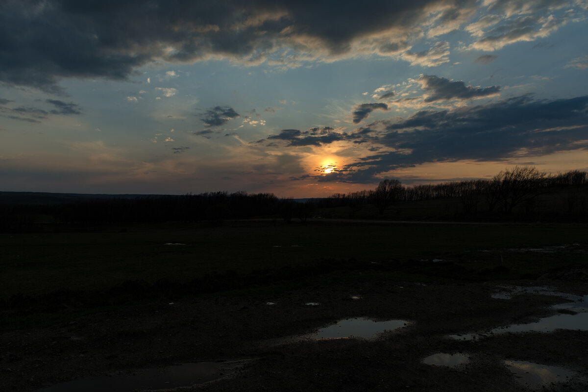 *** - Alexandr Khizhniak