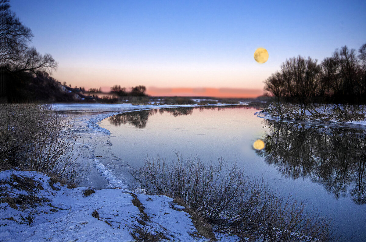 Полная Луна на Десне в декабре - Евгений Полная Луна на Десне в декабре - Евгений