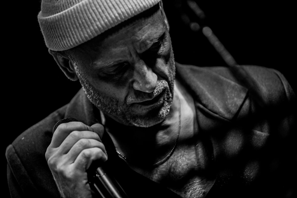 Мысли из стали... - Михаил Петрик Мысли из стали... - Михаил Петрик