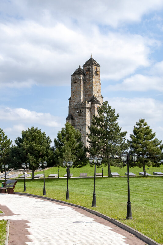 Назрань. Мемориал "Девять башен" - Gen Назрань. Мемориал "Девять башен" - Gen