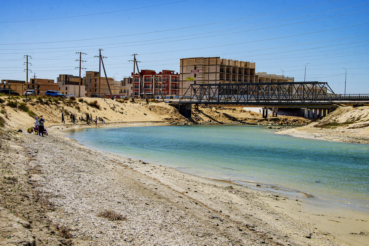 За городом - Анатолий Чикчирный